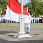 Pasi Pers Kodim 1203/Ktp Hadiri Upacara Peringatan Hardiknas Tahun 2024