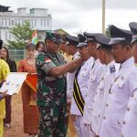 Danrem 121/Abw Brigjen TNI Luqman Arief, M.IP,Hadiri Upacara Puncak HUT Kota Sintang Ke-662