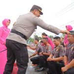 40 Personel Jajaran Polres Sintang Mendapatkan Kenaikan Pangkat