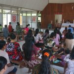 Babinsa Sepauk Sampaikan Sosialisasi Terkait Pembangunan Bendungan Pipanisasi Air Bersih TMMD Kodim Sintang