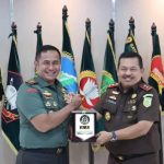 Pangdam XII Tanjung Pura Terima Kunjungan Silaturahmi Kajati Kalbar