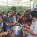 Siapkan Kegiatan Penutupan TMMD, Warga Desa Kemantan Lakukan Persiapan