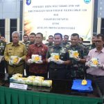 Danrem 121/Abw Dampingi Pangdam XII/Tpr Serahkan BB Sabu Hasil Tangkapan Satgas Pamtas Kepada BNN Kalbar