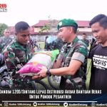 Dandim 1205/Sintang Lepas Distribusi Akbar Bantuan Beras Untuk Pondok Pesantren