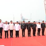 Bersama Presiden RI, Menteri AHY Peroleh Brevet Kehormatan Hiu Kencana dari TNI AL*