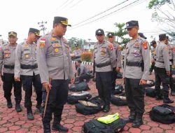 Kapolres Sintang Cek Kelangkapan Personel Jelang Pergeseran Pasukan, Pastikan Kesiapan Hadapi Pilkada Serentak 2024