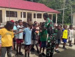 Satgas Yonif 642/Kps Bersama Siswa Laksanakan Senam Bersama di SD Inpres Kramongmongga