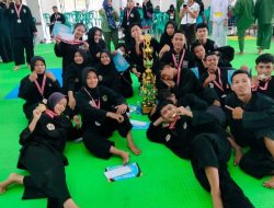 Kopda Dwi, Babinsa Koramil Ella Hilir Sukses Bawa Anak Asuhnya Juara Pencak Silat Melawi