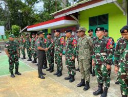 Brigjen TNI Purnomosidi Selaku Dankolakopsrem 121/Abw Ingatkan Prajurit di Perbatasan RI-Malaysia Laksanakan Tugas Dengan Baik