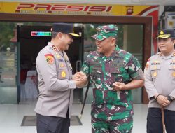 Danrem 121/Abw Brigjen TNI Luqman Arief Hadiri Kunker Kapolda Kalbar di Polres Sintang