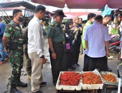 Pasi Log Kodim Sintang Ikuti Sidak Stok Pangan dan Harga Jelang Nataru