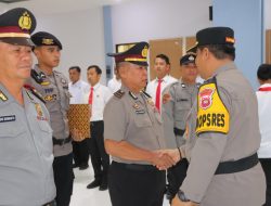 Polres Sintang Gelar Upacara Korp Raport Kenaikan Pengkat Pengabdian