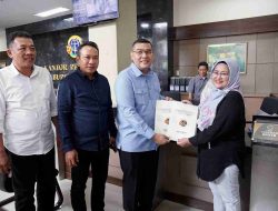 Tinjau PELATARAN di Kantah Kabupaten Sidoarjo, Wamen Ossy: Peningkatan Layanan Pertanahan kepada Masyarakat