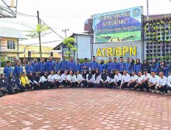 Memperingati Hari Kebangkitan Nasional tahun 2025, Kantor Pertanahan Kabupaten Sintang melaksanakan upacara bendera