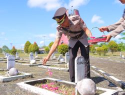 Jelang Puncak Hari Bhayangkara Ke-79, Polres Sintang Gelar Upacara Ziarah Makam Pahlawan