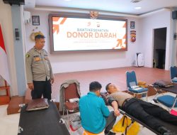 Polres Sintang Gelar Aksi Donor Darah Peringati Hari Bhayangkara Ke-79