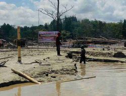 Polsek Sepauk Datangi Langsung Lokasi PETI Berikan Pemahaman Kepada Pekerja Terkait Kerusakan Lingkungan