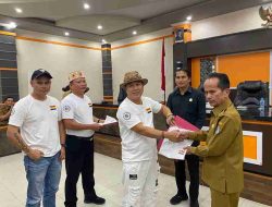 Polres Sintang Kawal Audiensi Aliansi Borneo Raya Menggugat di Balai Praja