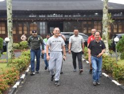 Dandim Sintang Hadiri Pembukaan Turnamen Sampan Bidar Dalam Rangka HUT ke-80 RI di Sintang