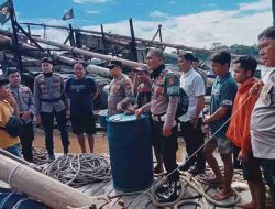 Lakukan Penertiban Secara Persuasif Polres Sekadau Hentikan Aktivitas PETI di Sungai Kapuas